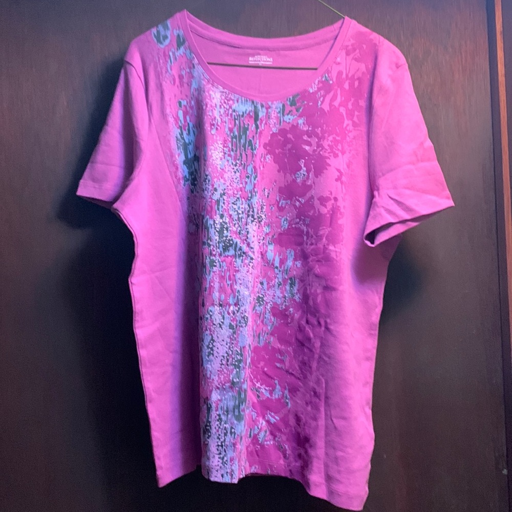 Short-sleeve T-shirt